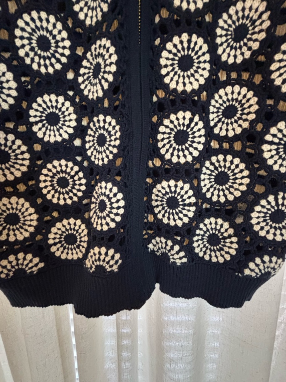 Tory Burch Navy and Cream Floral Zip Cardigan - Picture 5 of 10